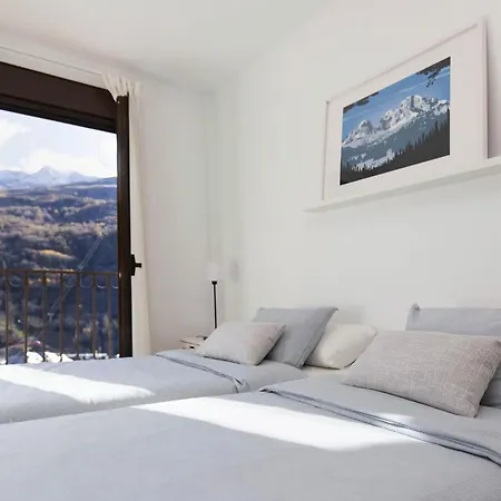 Mirador De Estrimal By Bevalle * Panticosa