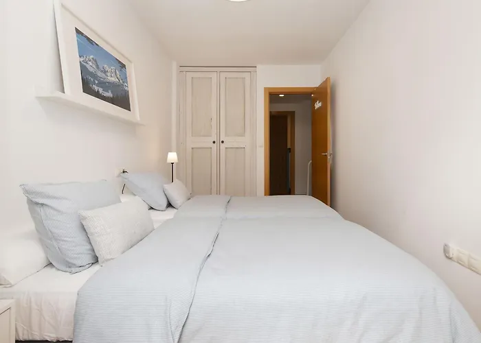 Mirador De Estrimal By Bevalle パンティコサ